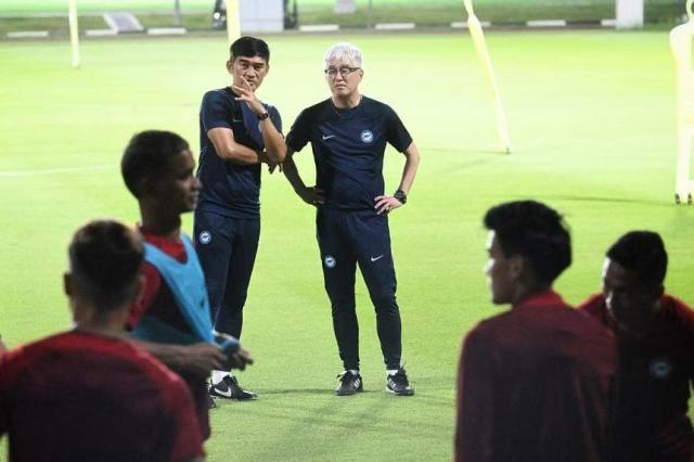 mk体育-新加坡与国足同步展开备战 小仓勉带俩助手就位